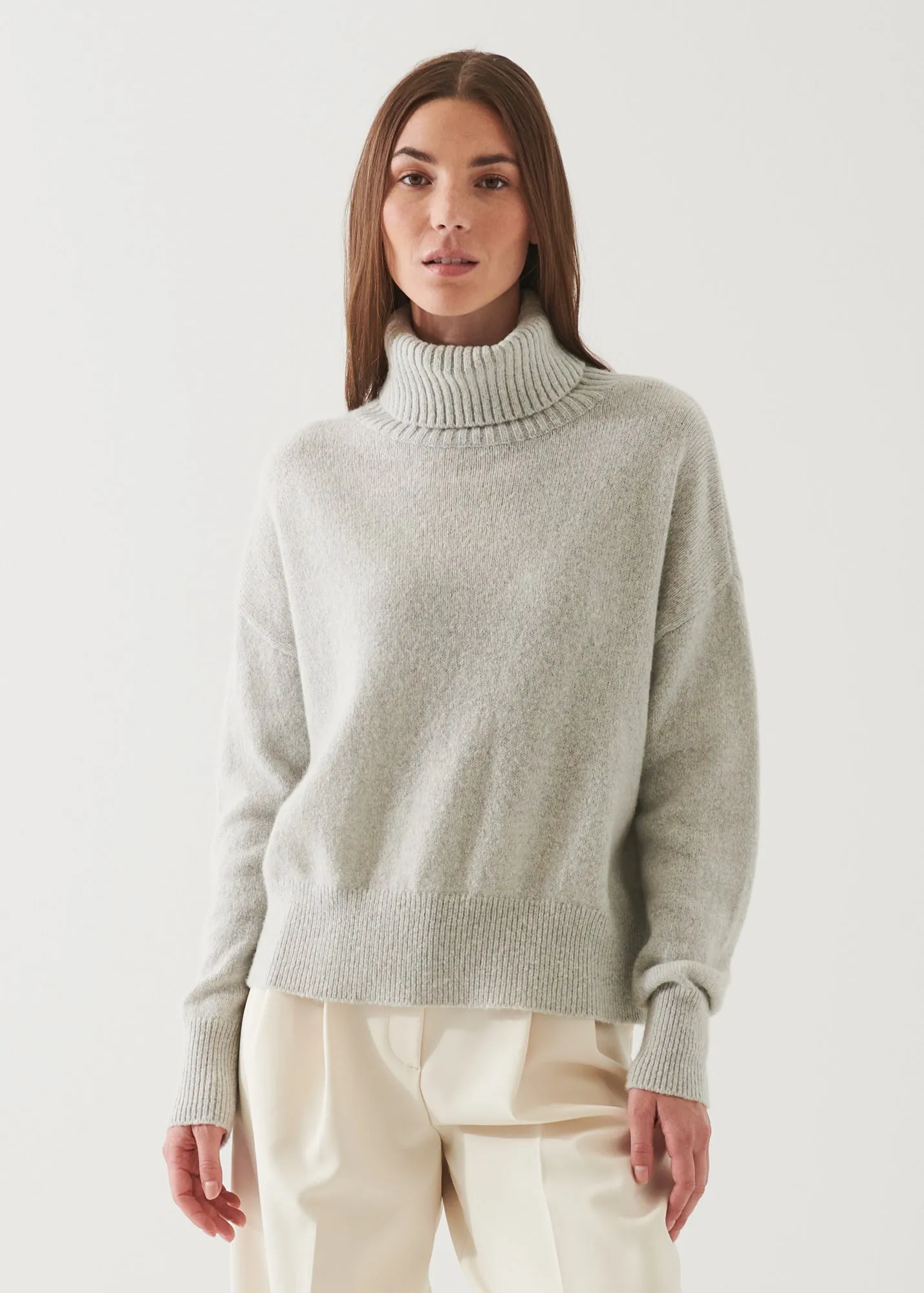 CASHMERE BLEND TURTLENECK