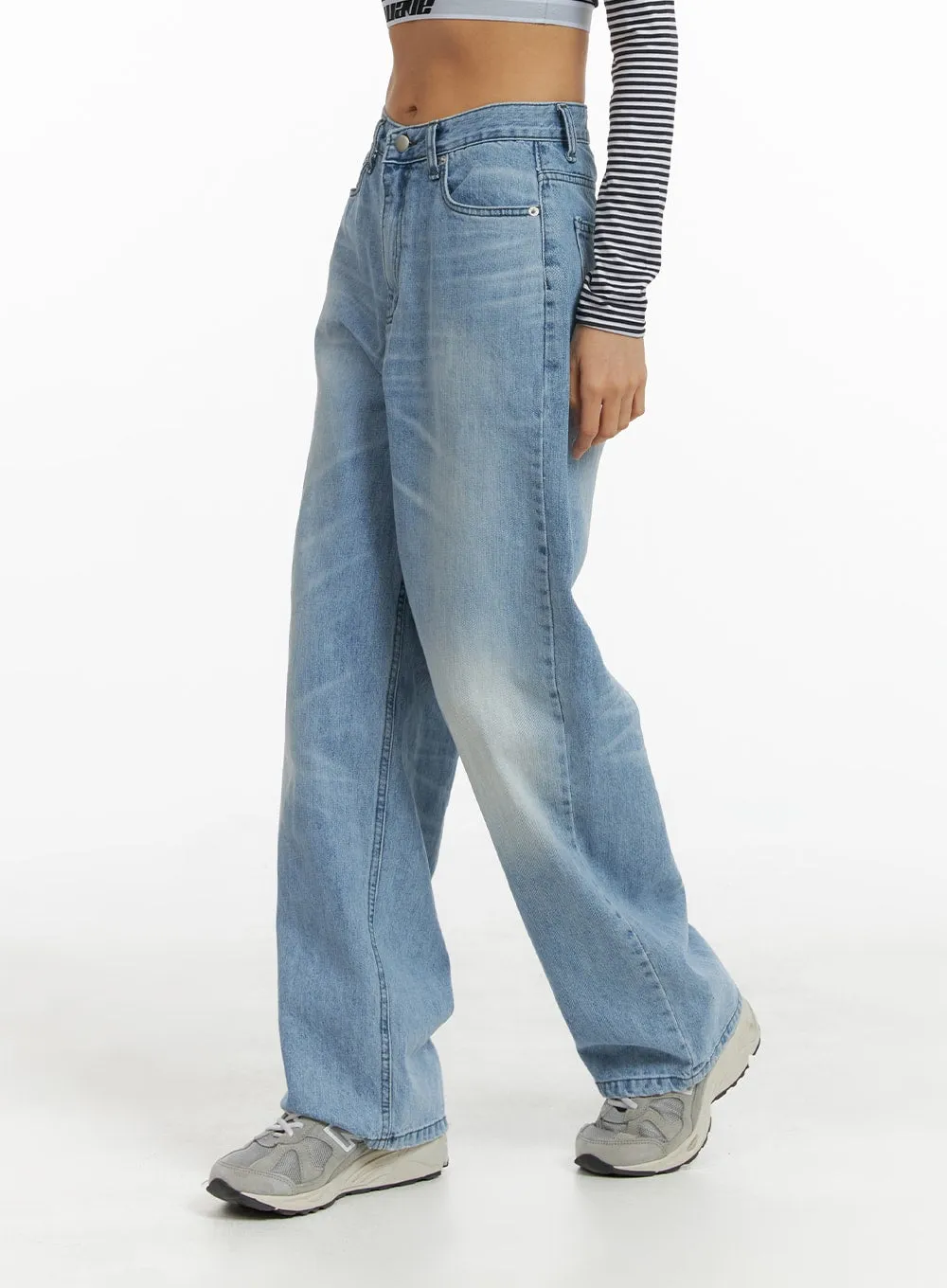 Cotton Cloud Washed Straight Jeans CM407