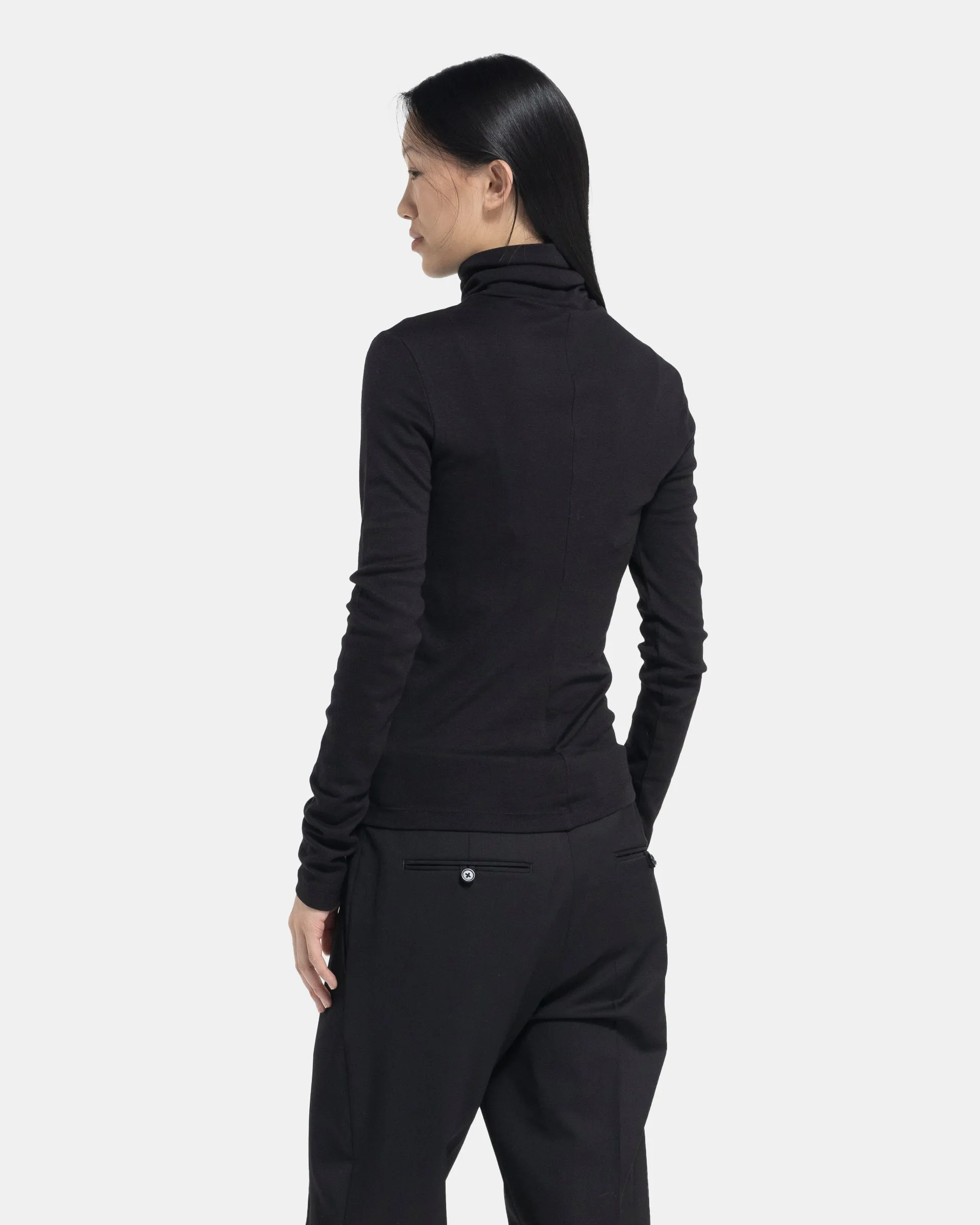 Longsleeve Turtleneck in Black