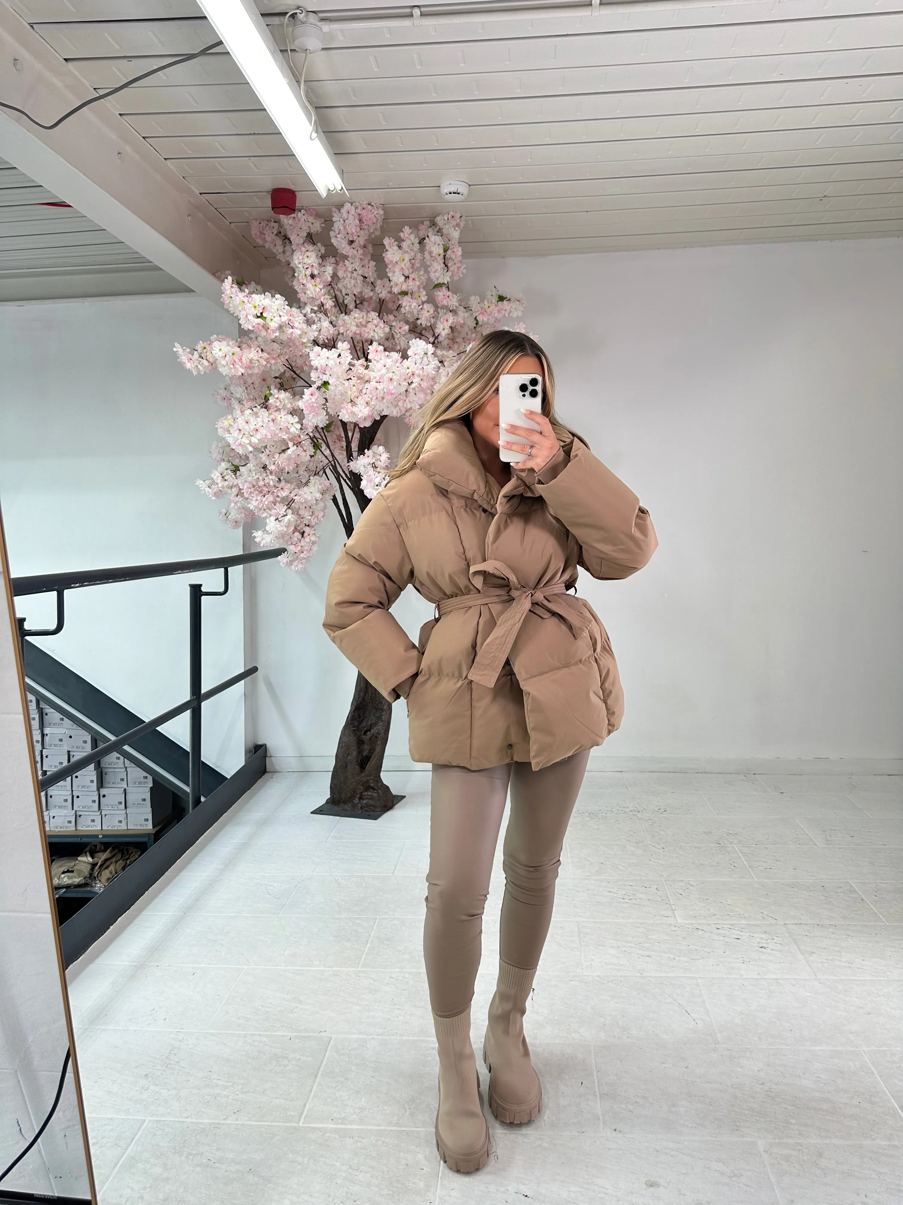 Stylish Tan Puffer Coat with Tying Feature