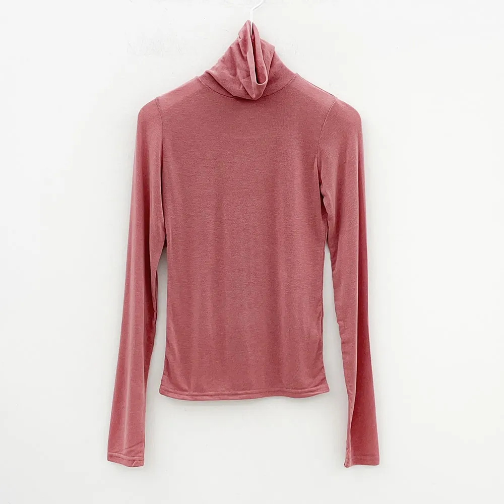 Turtleneck Top J4